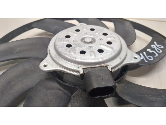 Вентилятор радиатора Audi A6 (C7) 2014-2018 2.0 бензин