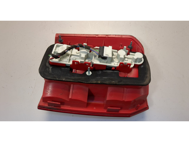 Задний фонарь 8Z0945096C