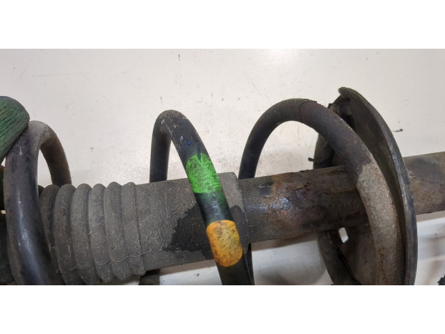 Стойка амортизатора Dacia Logan 2004-2012