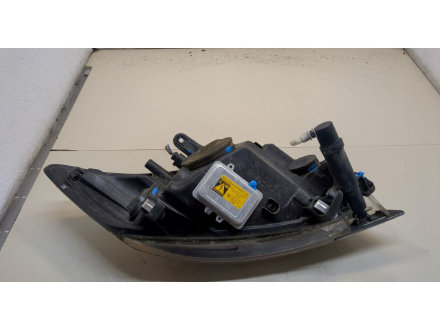 Фара передняя  Ford Kuga 2008-2012 левая 