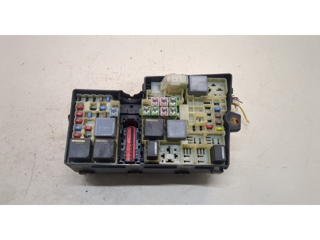 Блок предохранителей  Ford Focus 3 2011-2015      AV6T14A142AB   