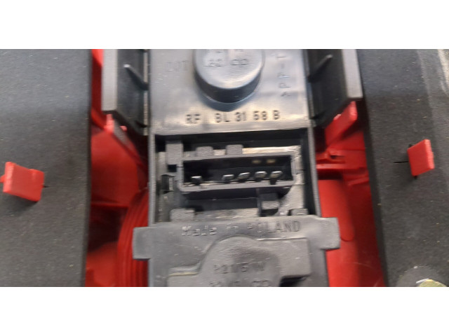 Задний фонарь 4B9945096D