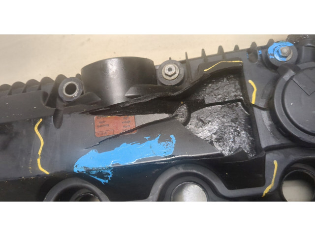 Клапанная крышка двигателя ДВС BMW 7 E65 2001-2008 4.4