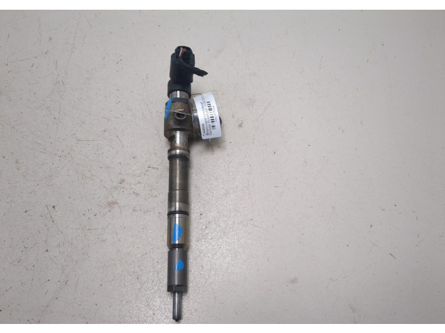 Форсунка топливная Skoda Roomster 2006-2015 03L130277B