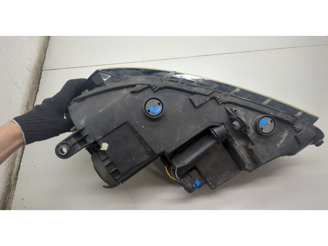 Фара передняя  Volkswagen Passat 7 2010-2015 Европа правая 