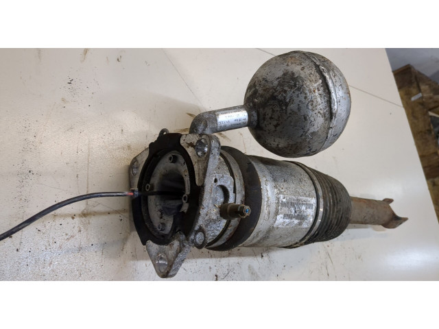 Стойка амортизатора  Volkswagen Phaeton 2002-2010      