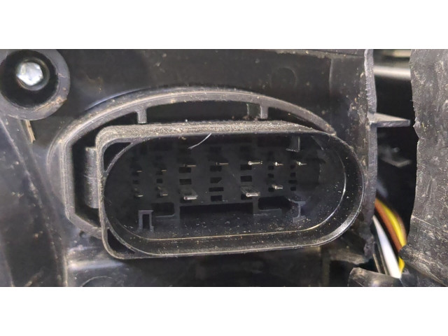 Фара передняя Audi A7 2010-2014 левая