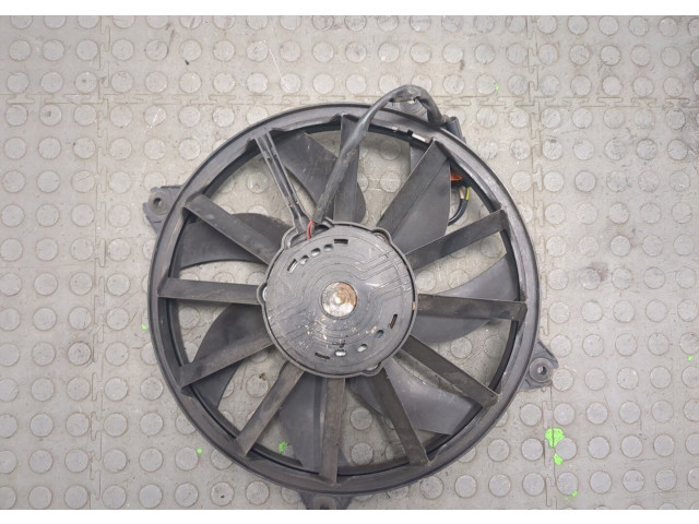 Вентилятор радиатора  Citroen C4 2010-2015           