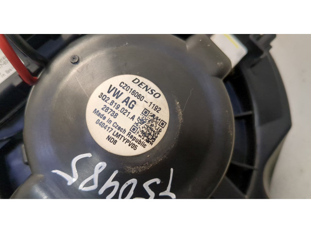 Моторчик печки  Volkswagen Passat 8 2015-        