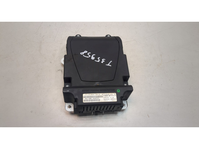 Дисплей бортового компьютера  Peugeot 5008 2009-2016 96665877        