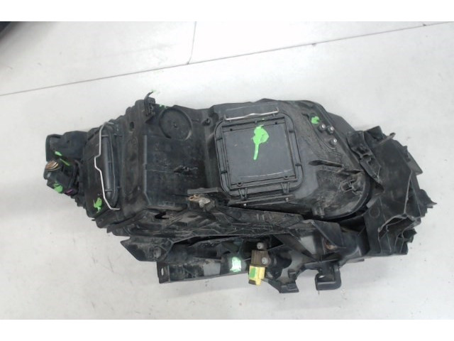 Фара передняя  Audi Q5 2008-2017 левая 