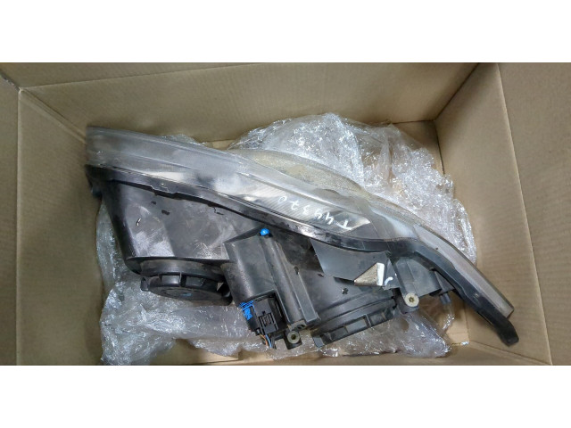 Фара передняя  Jaguar XF 2007–2012 правая 