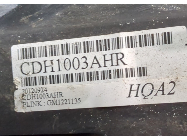 Замок капота  Cadillac Escalade 2 2000-2006     