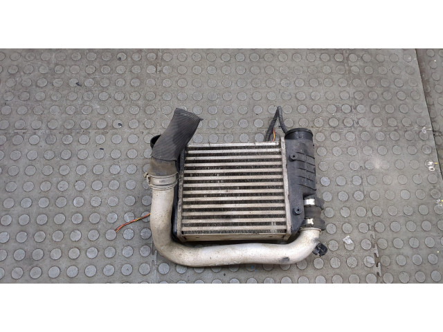 Интеркулер  Audi A6 (C6) 2004-2011   4F0145805AF    