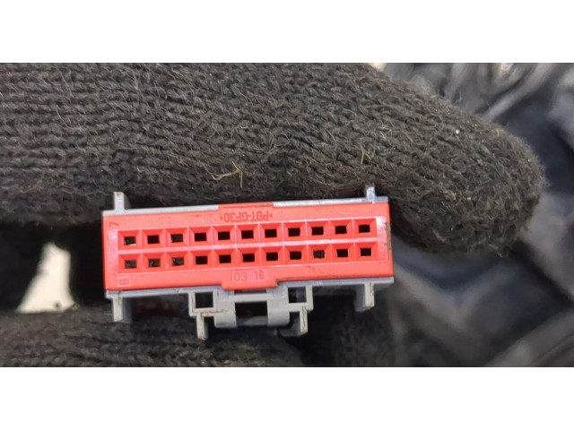 Зеркало боковое Jaguar XE 2015- правое