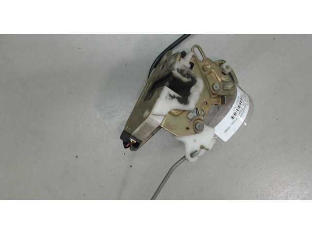 Замок багажника  Mitsubishi Pajero Pinin       