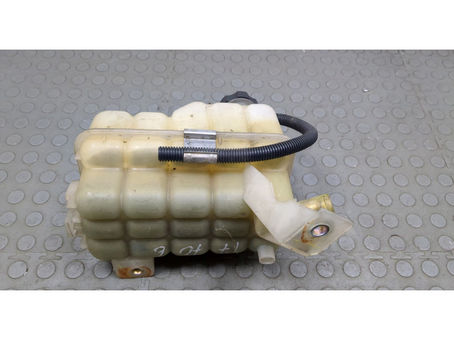Бачок расширительный  Chevrolet Tahoe 1999-2006    