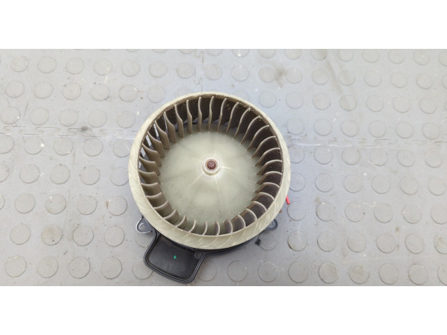 Моторчик печки Audi A7 2010-2018 4H1820021B 4H1820021B