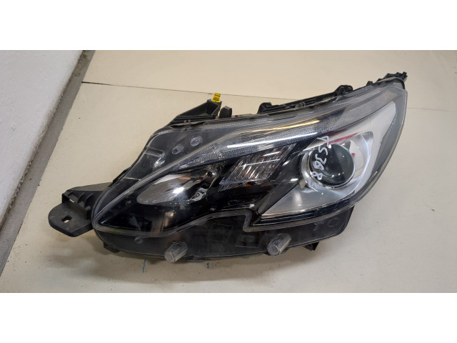 Фара передняя Peugeot 2008 2013-2019 левая