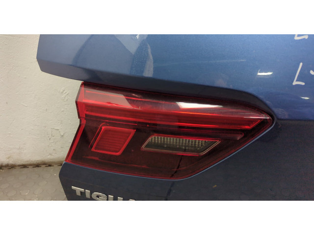 Моторчик заднего дворника  Volkswagen Tiguan 2016-2020      