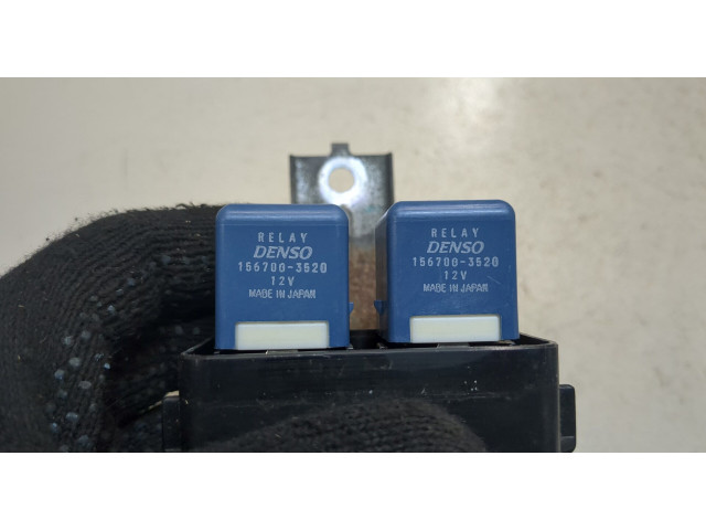 Блок реле Mitsubishi L200 2006-2015 2.5