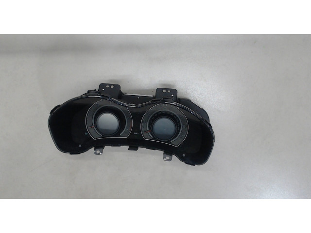 Панель приборов  Toyota Auris E15 2006-2012       838000M22     2  Дизель