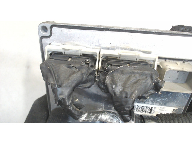 Блок управления двигателем  Volvo C30 2006-2010     