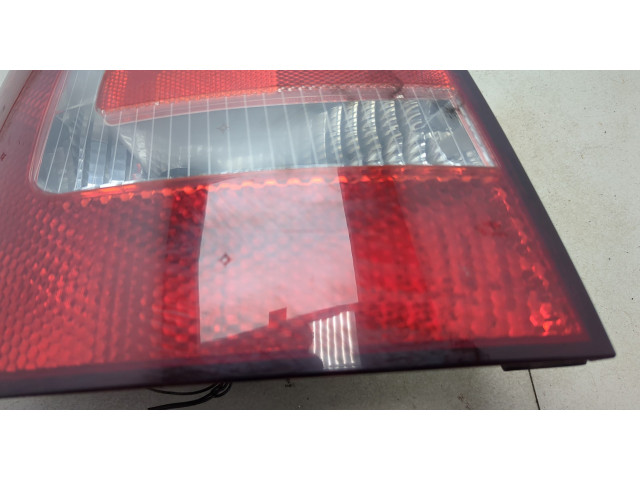 Задний фонарь