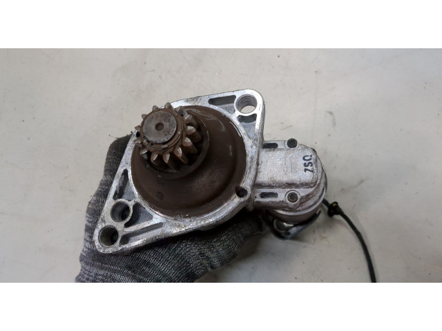 Стартер  Volkswagen Passat 8 2015- 1.6     