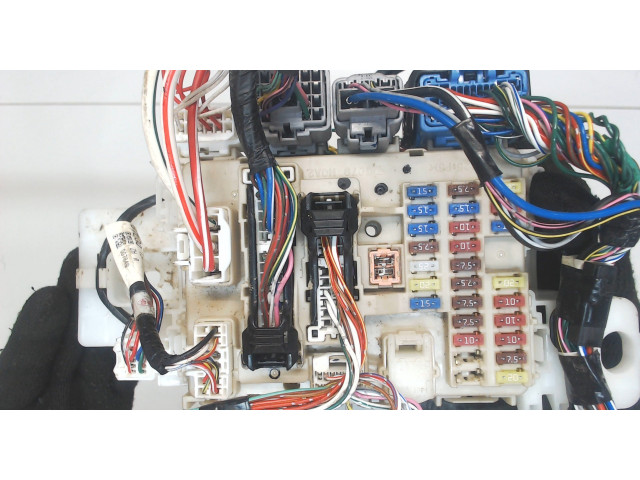 Pojistková skříňka Suzuki Kizashi