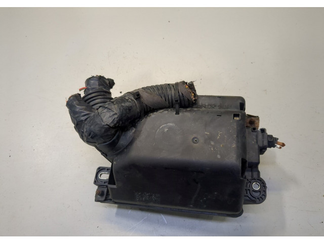 Блок предохранителей  Fiat Doblo 2010-2015          1.6