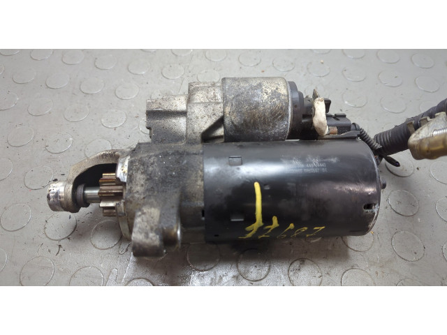 Стартер Audi A6 (C7) 2011-2018 3 079911021D