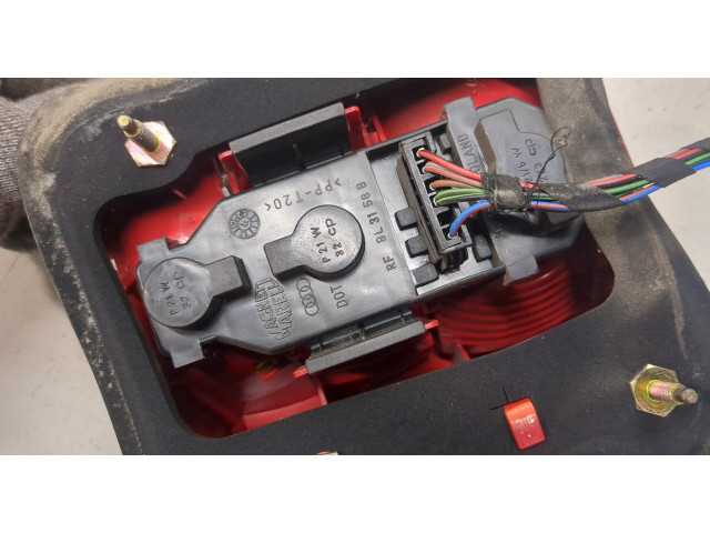 Задний фонарь 4B9945096F