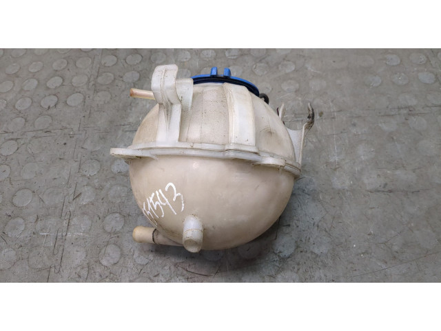 Бачок расширительный  Volkswagen Passat CC 2008-2012    