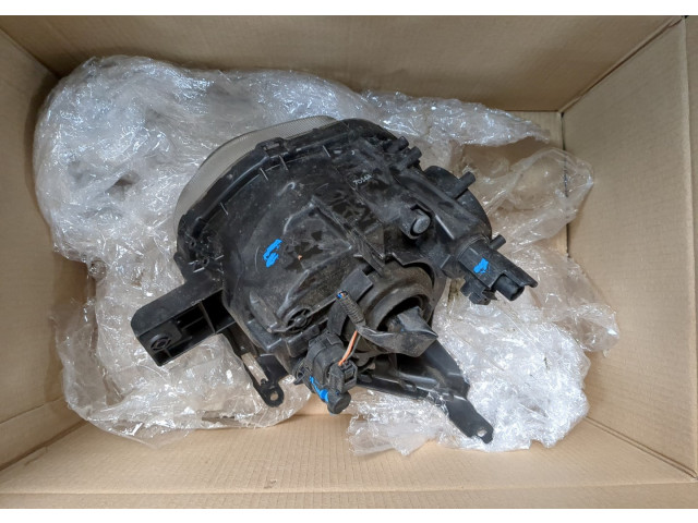 Фара передняя  Nissan Juke 2010-2019 левая 