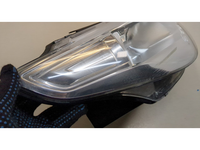 Фара передняя  Volkswagen Passat CC 2008-2012 правая 