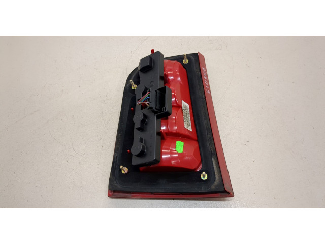 Задний фонарь     1U9945112B     