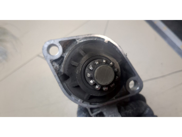 Стартер Skoda SuperB 2008-2015 02M911024