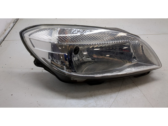 Фара передняя  Skoda Fabia 2007-2014 правая 