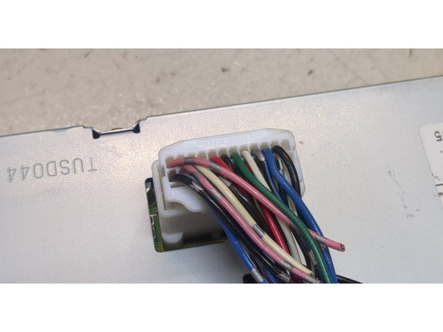 Дисплей бортового компьютера  Infiniti QX56 2004-2010 28090CA100       