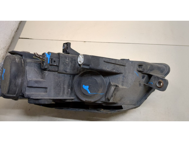 Фара передняя  Volkswagen Passat 6 2005-2010 правая 