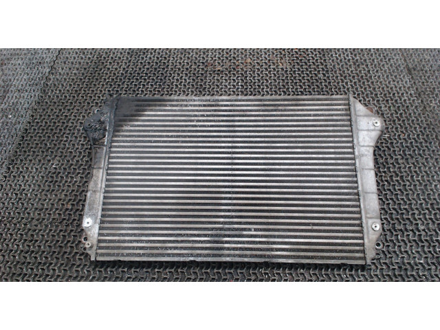 Интеркулер  Toyota Avensis 2 2003-2008 2.2  jd127102220    