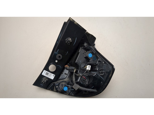 Задний фонарь 84379497