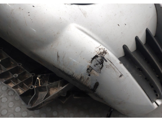 Бампер  Peugeot 5008 2009-2016 передний    