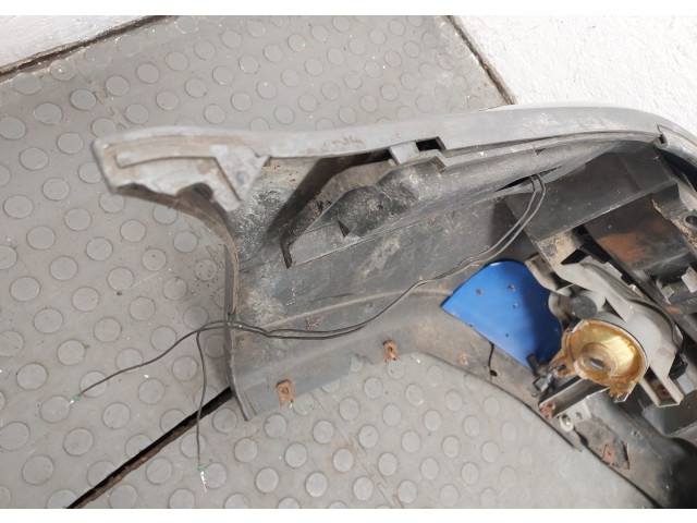 Бампер  Volvo S40 / V40 1995-2004 передний   