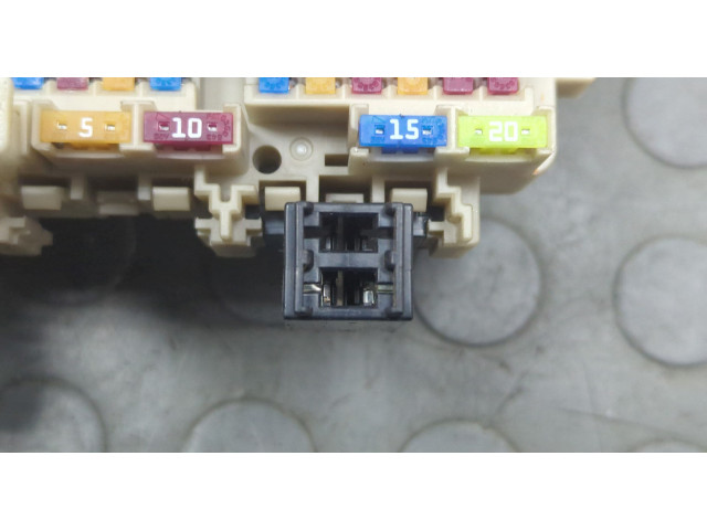 Блок предохранителей Infiniti QX60 2013-2020