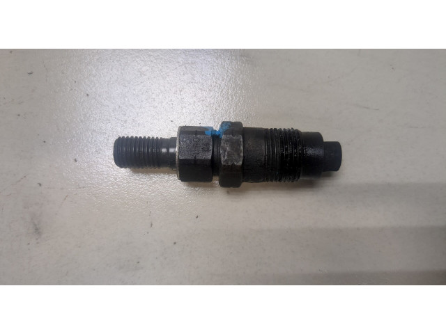 Форсунка топливная Mitsubishi Pajero 1990-2000