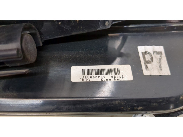 Задний фонарь          