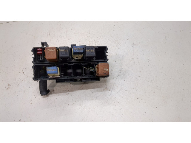 Блок реле Nissan Pathfinder 2004-2014