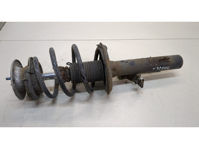 Стойка амортизатора  BMW X3 E83 2004-2010      